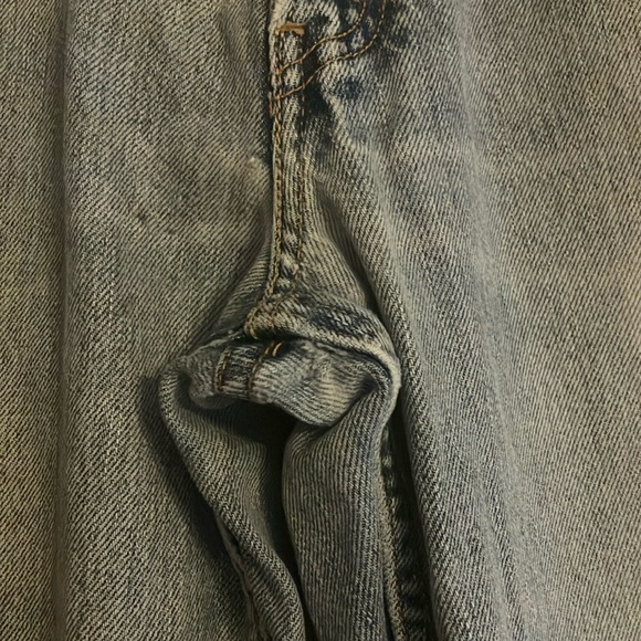 Vintage Levi 550 Relaxed Fit size 33x34 - Picture 4 of 8